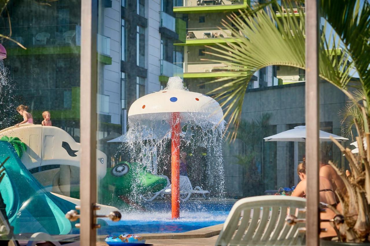 Sunrise Aparthotel Pool & Spa Mamaia Nord Năvodari Exterior foto